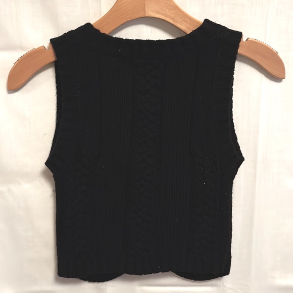 ARITZIA Talula Knitted Vest // Size XXS - Picture 2 of 7